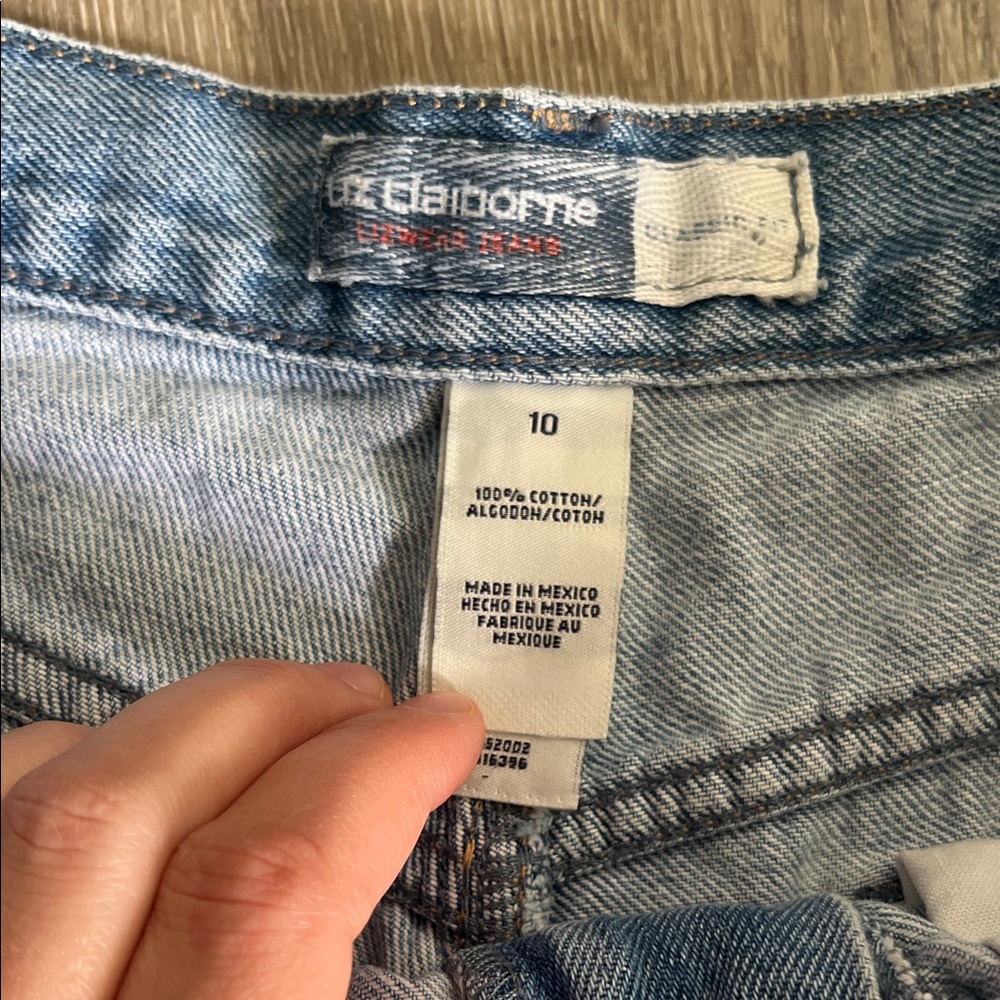 Vintage 90s Liz Claiborne Jean High Waist Shorts - Picture 2 of 5